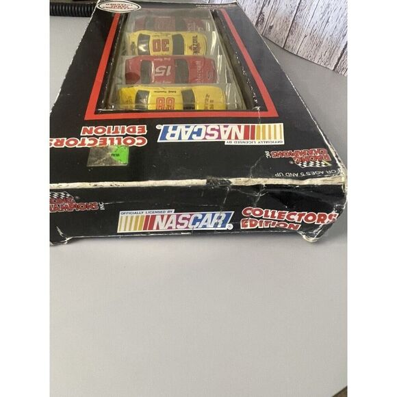 Racing Champions Collectors 1:64 Diecast Cars Waltrip McDuffie Bodine New - Picture 3 of 3